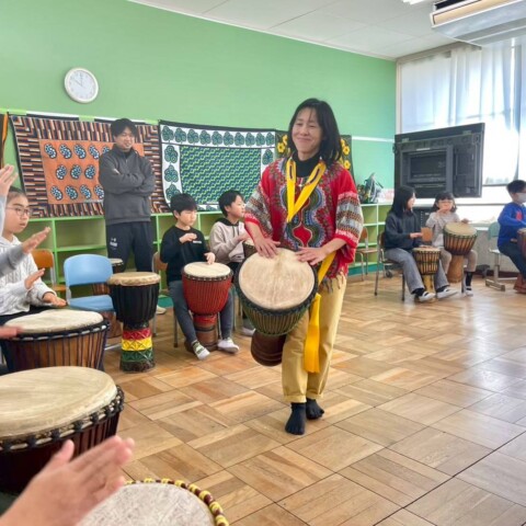 ドキドキわくわくアフリカの音（演奏＆ワークショップ）サムネイル